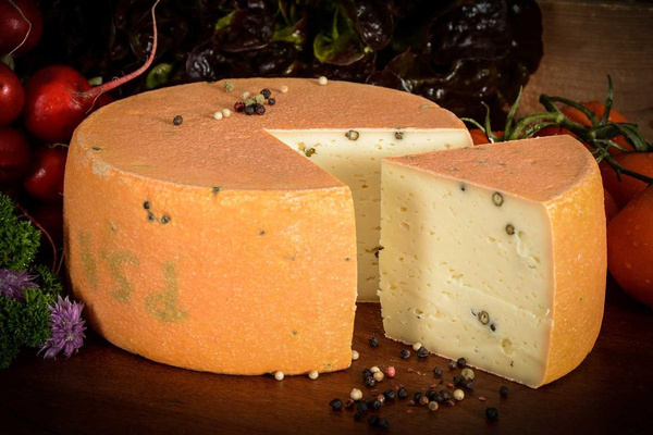 Produktfoto zu Hofkäse mit grünem Pfeffer