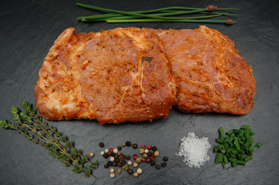 Produktfoto zu Nackensteaks vom Schwein, mariniert