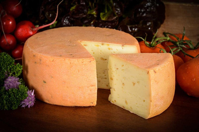 Produktfoto zu Hofkäse mit Bockshornklee